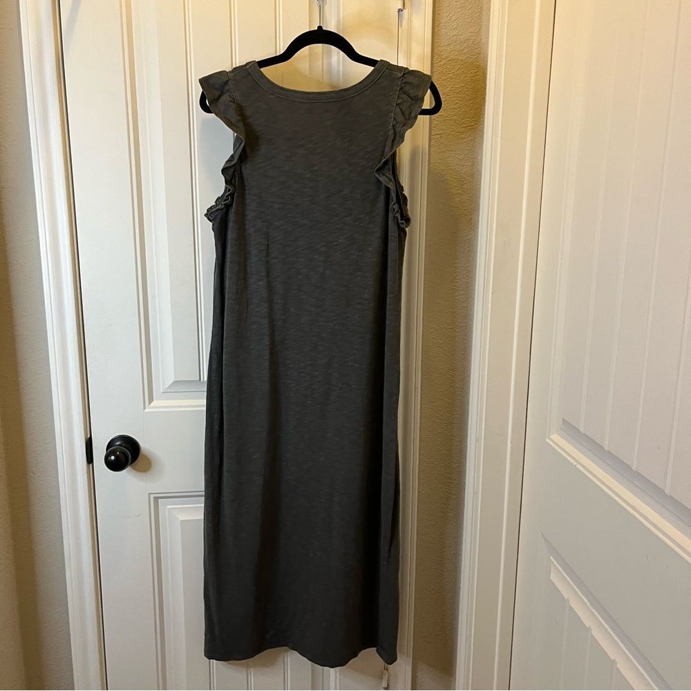 Universal Thread Gray Sleeveless Ruffle Shirt Dre… - image 5